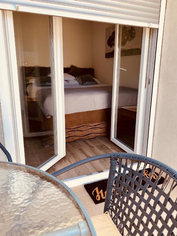 Apartment Elena Donji Okrug  Kültér fotó